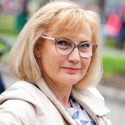 Educator 5847463