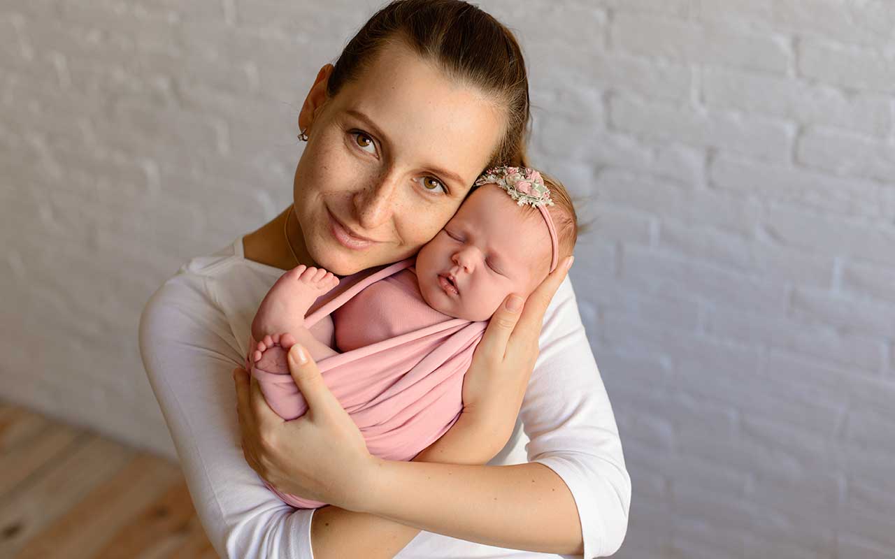Key Differences Between a Nanny and Newborn Care Specialist