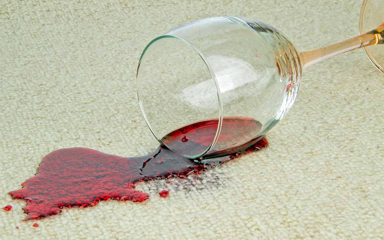 Step by step red wine stain removal on carpets | Household Staffing 