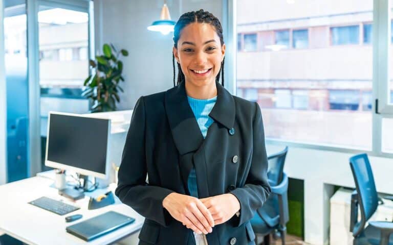 The Ideal Characteristics for Your Family Office Assistant Hire | Household Staffing