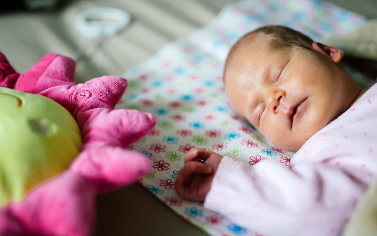 The dos and dont's of hiring a newborn care specialist | Household Staffing