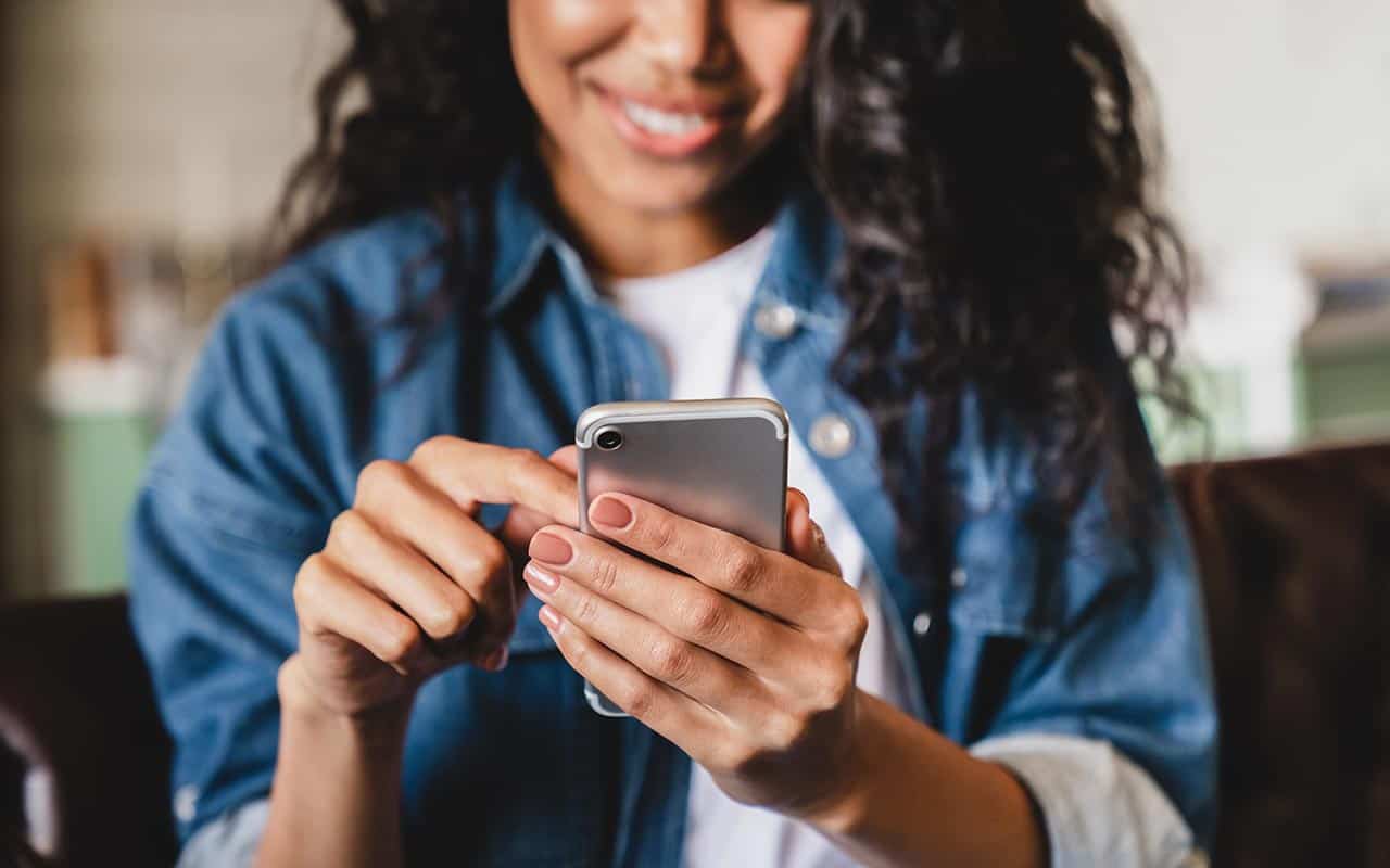 Setting Social Media Policy for Household Employees | Household Staffing